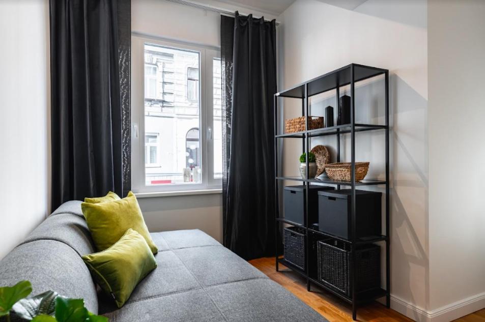 Authentic Apartment Next To Schwedenplatz Wien Exterior foto